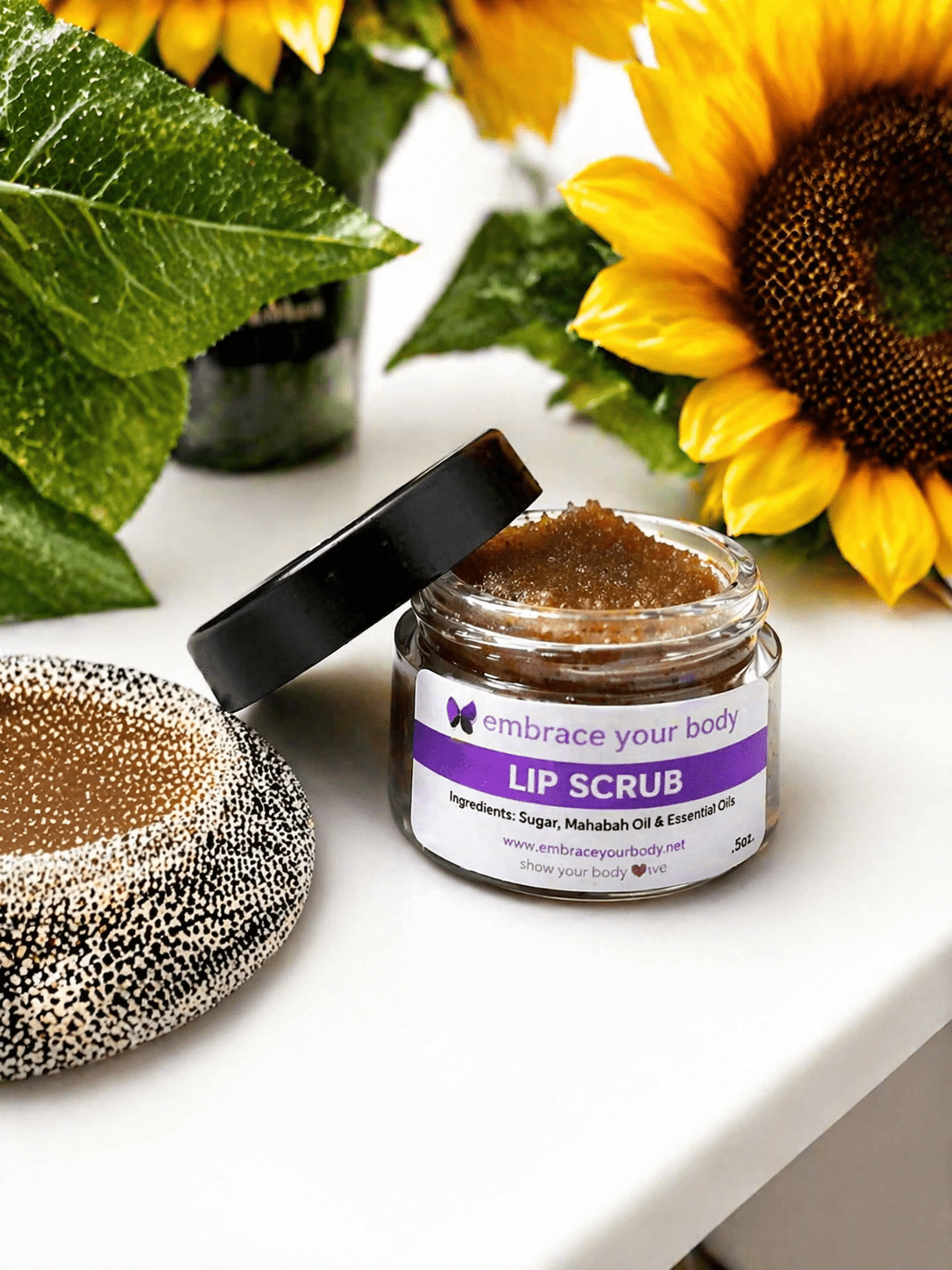 Brown Sugar Lip Scrub - All Natural Lip Exfoliation - Embrace your body LLC